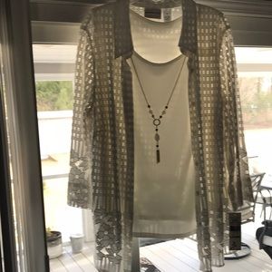 Alfred dinner brand new 2-1 womens cut out blouse